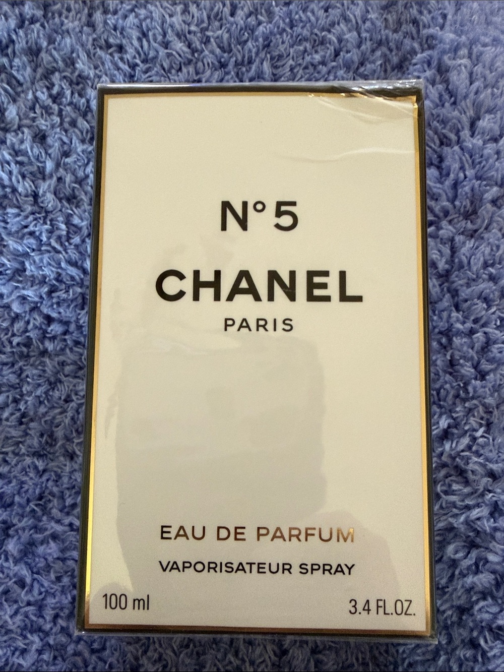 CHANEL N°5 Eau de Parfum Box – White & Gold